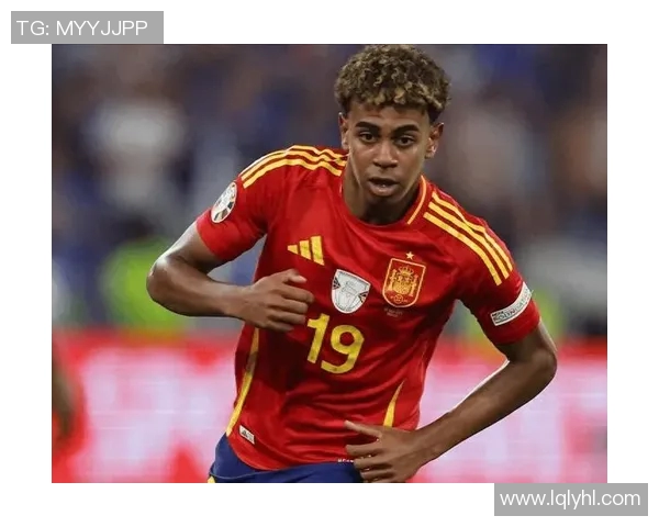 五号足球球衣高颜值球星盘点 这些球员凭实力与外貌并重 五号足球球衣高颜值球星盘点 这些球员凭实力与外貌并重