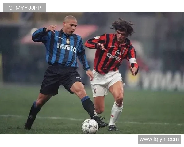 九十年代足球传奇球星回顾:从贝克汉姆到罗纳尔多的黄金时代 九十年代足球传奇球星回顾:从贝克汉姆到罗纳尔多的黄金时代